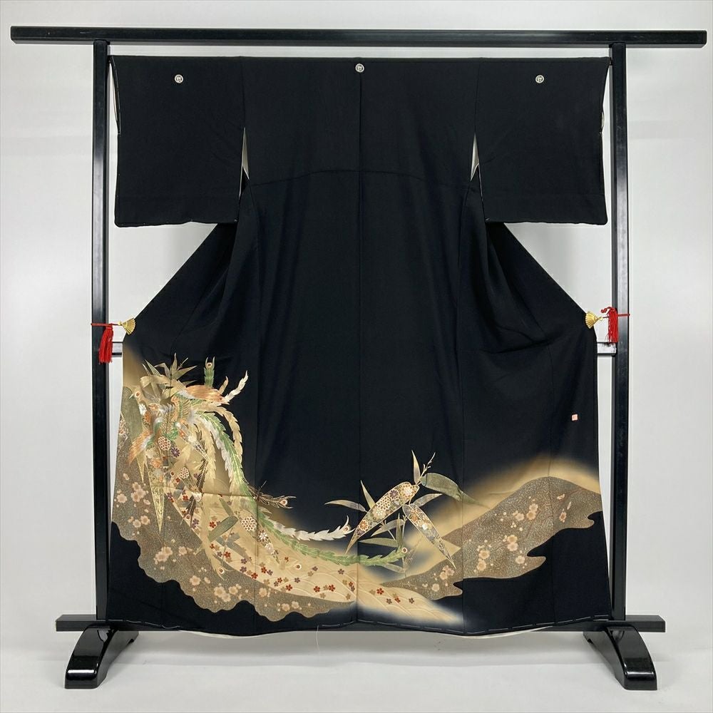 中古）黒留袖 黒 フォーマル 金駒刺繍 金彩 大名行列図 五つ紋 落款 袷