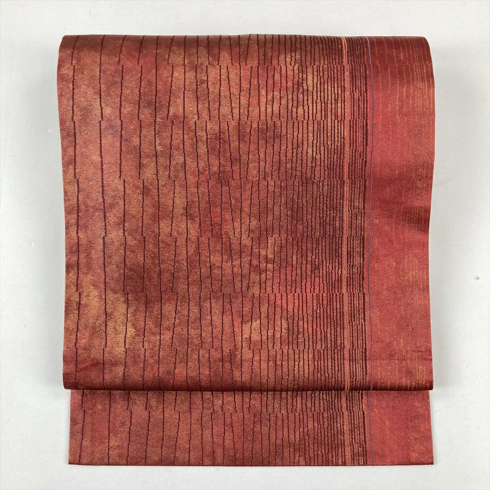 中古）九寸名古屋帯 臙脂 カジュアル 金糸 抽象柄 名古屋仕立て