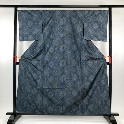 中古）大島紬 紺 カジュアル 蜀江文 幾何学文様 横双 袷 S【身丈 