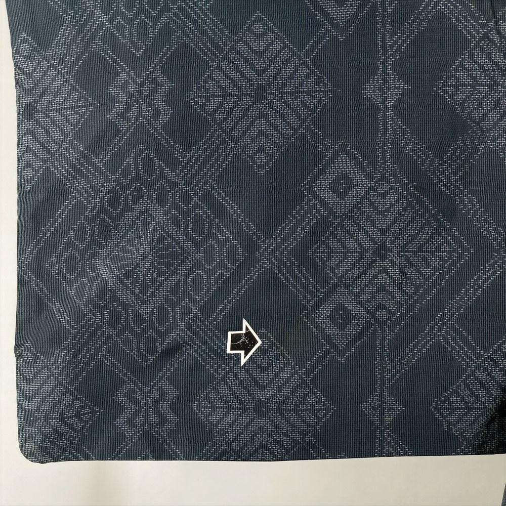 中古）大島紬 紺 カジュアル 蜀江文 幾何学文様 横双 袷 S【身丈