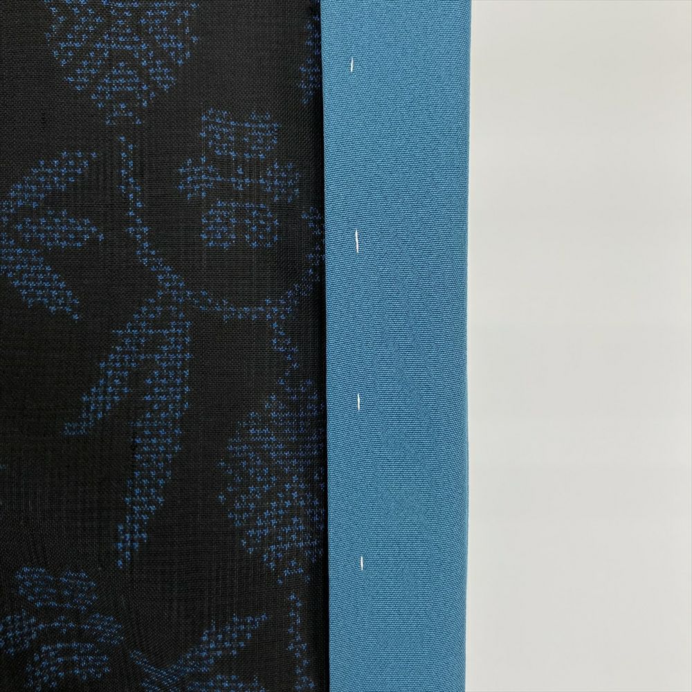 中古）大島紬 黒 カジュアル 笹蔓 茂田絹織物 証紙あり 袷 M【身丈