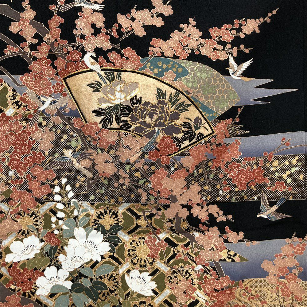 中古）黒留袖 黒 フォーマル 五つ紋 ちりめん 金駒刺繍 金彩 鳥 地紙