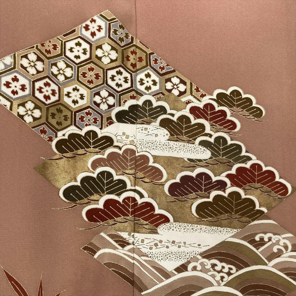 中古）色留袖 ピンク フォーマル 一つ紋 金駒刺繍 金彩 菱 松 竹 亀甲