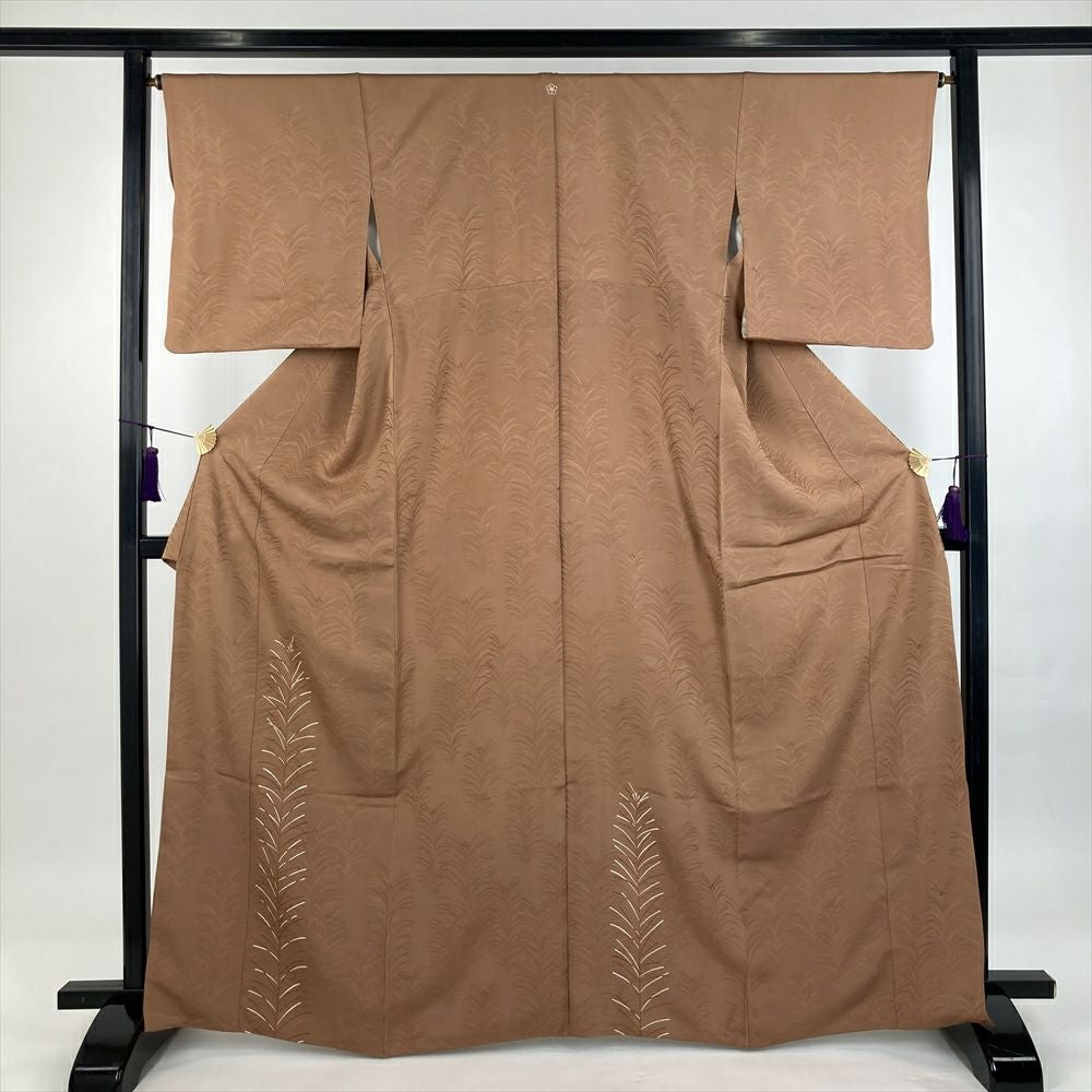 中古）訪問着 茶 セミフォーマル 地紋織り 染め 一つ紋 刺繍 金彩 若杉