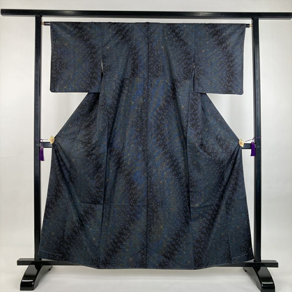 中古） 大島紬 黒 藍色 紺 カジュアル 7マルキ 抽象柄 袷 S【身丈