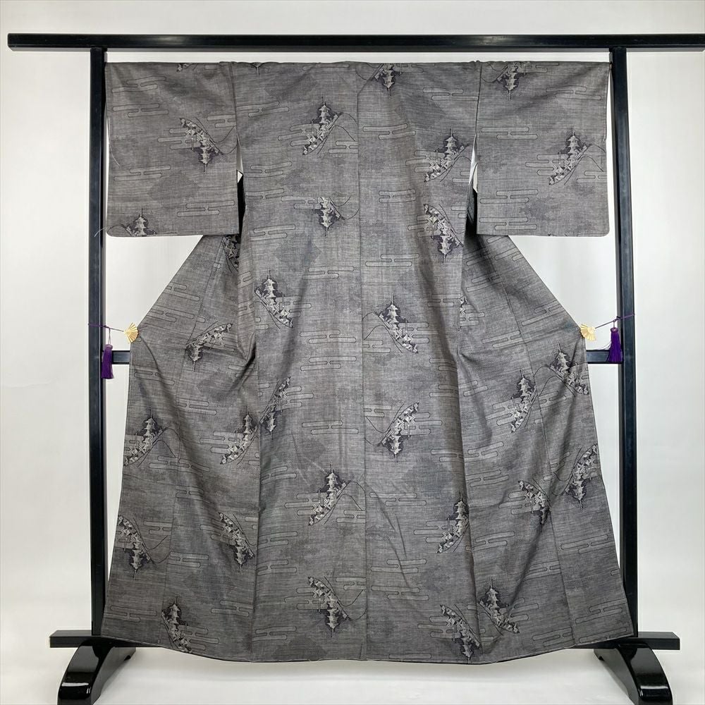 中古） 大島紬 黒 カジュアル 仏閣 エ霞 袷 S【身丈】158.5cm【裄丈