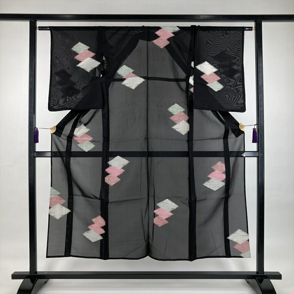 中古) 夏紬 黒色 カジュアル 銀糸菱重ね SS【身丈】148.5cm【裄 中古) 夏紬 黒色 カジュアル 銀糸菱重ね SS【身丈】148.5cm【裄