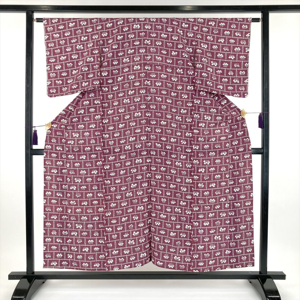 中古） 単衣小紋 赤紫 小豆色 カジュアル ちりめん 割り付け 小花 ひと
