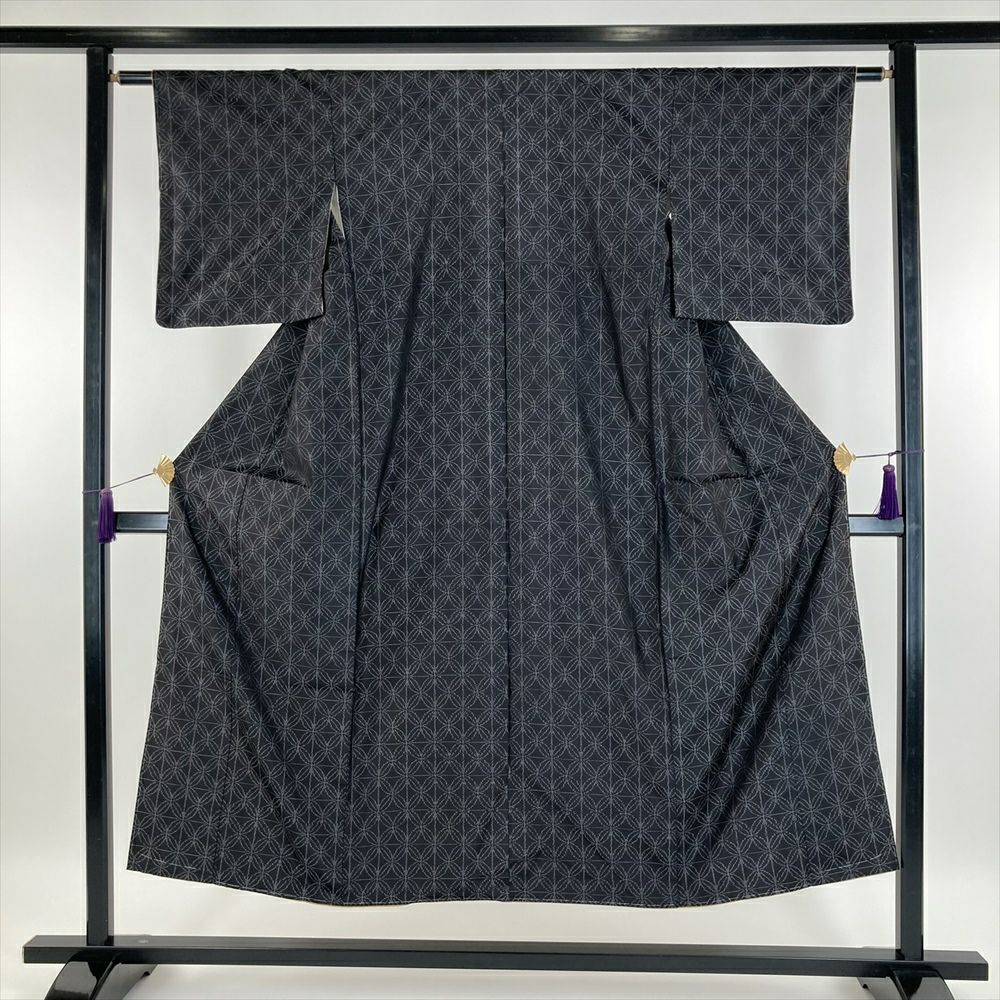 中古） 大島紬 紺 カジュアル 横双 紗綾型 袷 S【身丈】159cm【裄丈