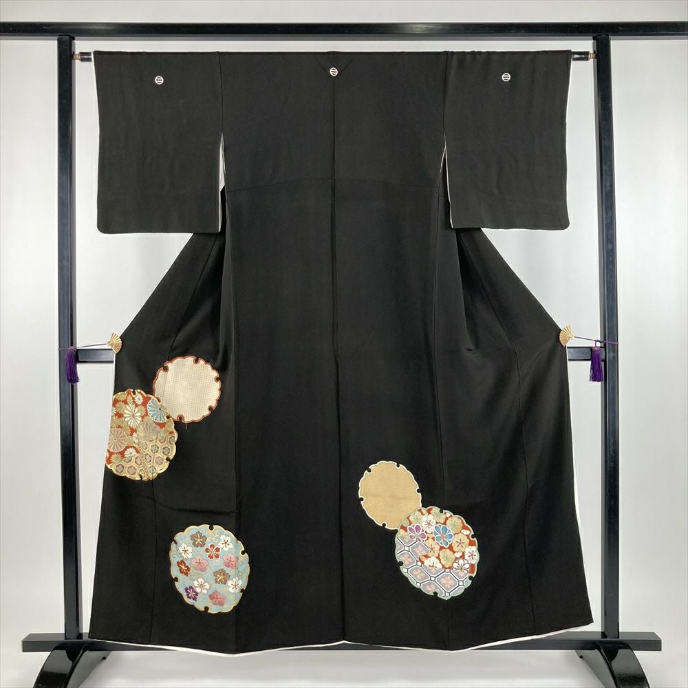 中古）黒留袖 黒色 フォーマル 刺繍 金彩 雪輪 吉祥文 袷 SS【身丈