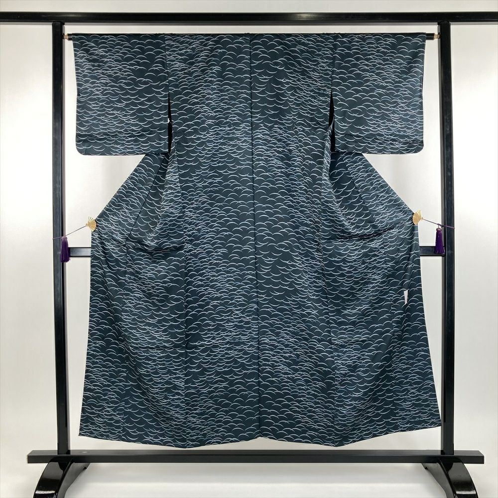 単衣　小紋　フルセット　墨流し　風をはらむ　軽やかな墨の揺らぎ　156　Q5 中古） 単衣小紋 鉄紺色 カジュアル 露芝 ひとえ SS 【身丈】147.5cm