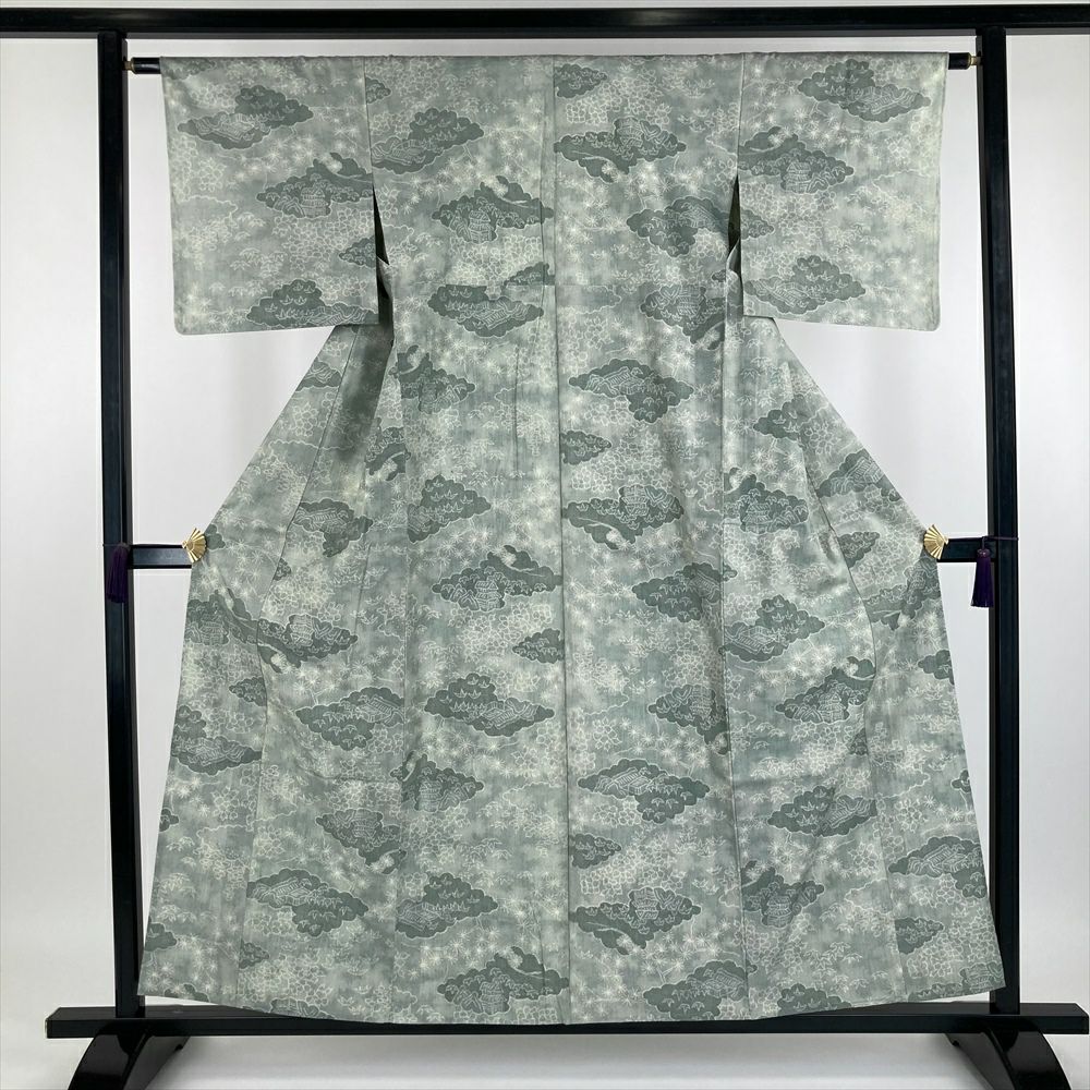 中古）単衣紬 薄緑色 カジュアル 四季花 雲 単衣【身丈】153.5cm【裄丈