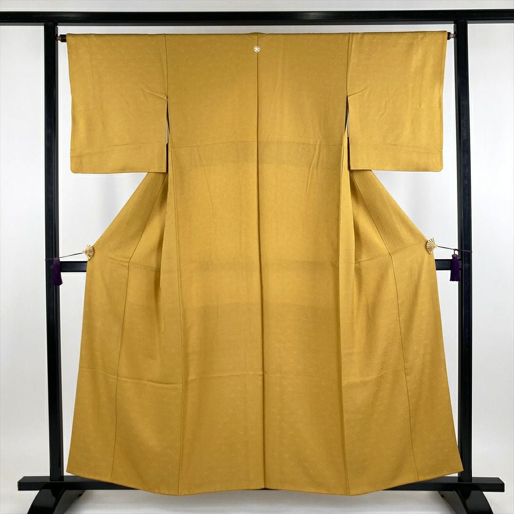 無地の着物 中古・リサイクル | 着物・帯・和装小物の通販・買取なら