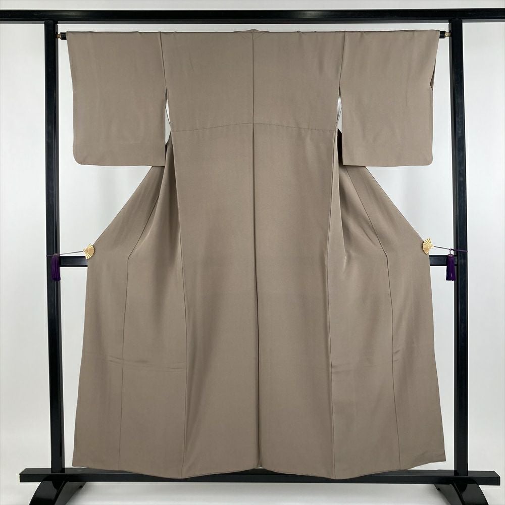 たんす屋 | リユース着物 色無地 緑色 セミフォーマル ちりめん 袷 未