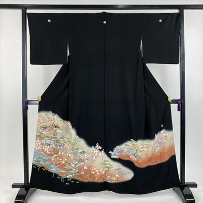 中古）黒留袖 黒 フォーマル ちりめん 五つ紋 総刺繍 文箱 扇 霞 牡丹 