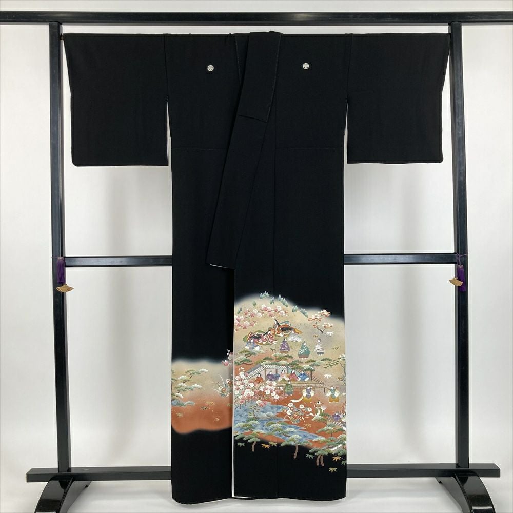 中古） 黒留袖 黒色 フォーマル ちりめん 金糸 平安絵巻 袷 【身丈