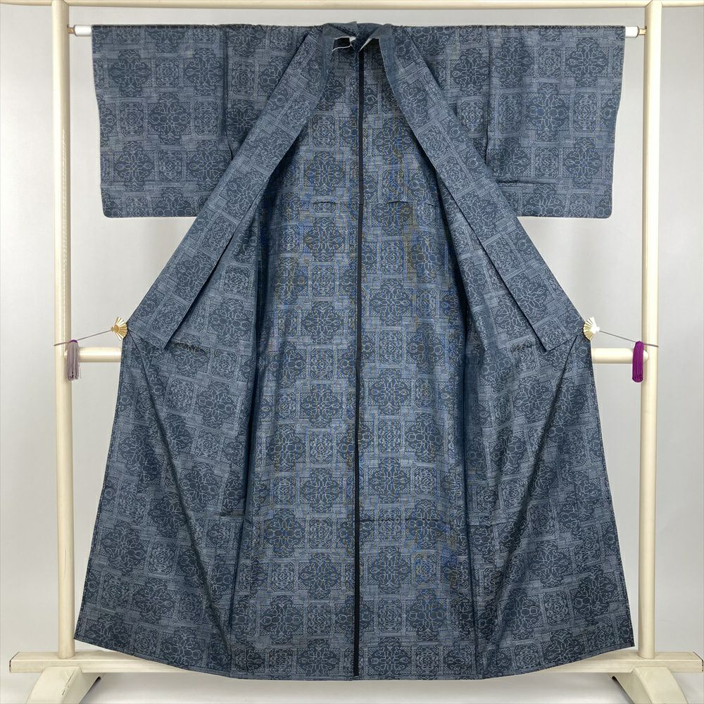 中古）単衣紬 ブルーグレー カジュアル オリエンタル柄 単衣 絹 【身丈