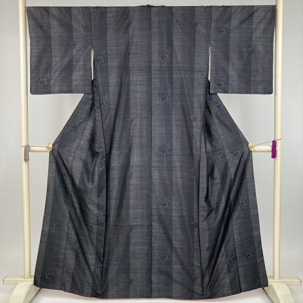 中古） 大島紬 紺 カジュアル 菱 幾何学柄 袷 M 【身丈】161.5cm【裄丈
