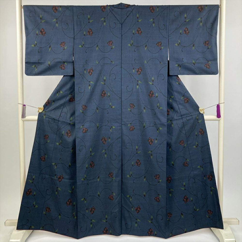 中古） 単衣大島紬 黒 藍 カジュアル 菱に波頭 単衣 絹【身丈】154cm