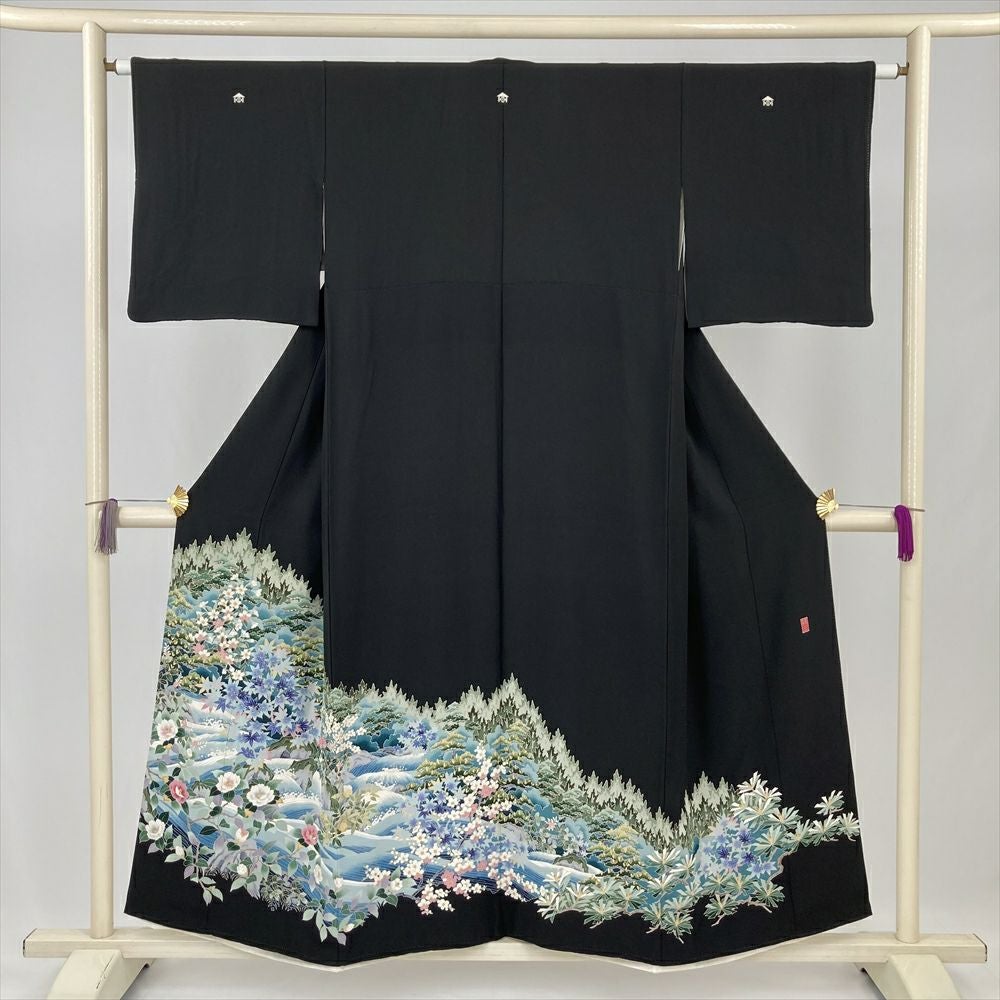 D162 黒留袖　鳥　花模様　金彩　正絹　着物　袷　未使用極美品 中古） 黒留袖 黒 フォーマル 金彩 刺繍 波に鳥 袷 絹【身丈】157.5cm