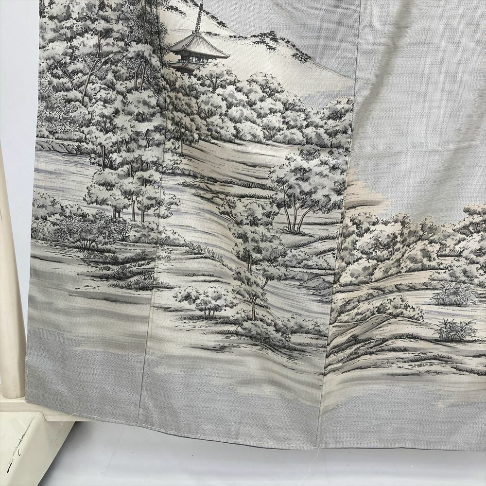 中古） 訪問着 白 カジュアル 染め 大島紬 景色文 袷 絹【身丈】156cm