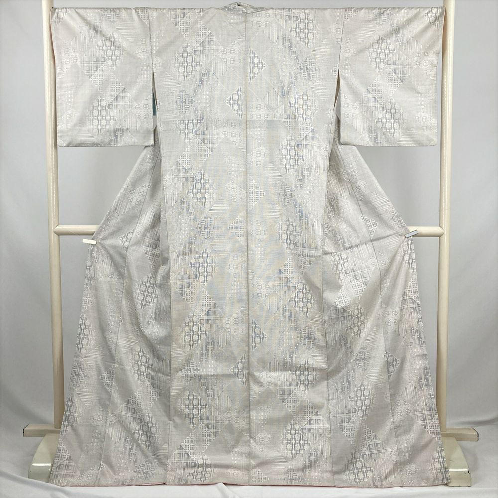 中古） 大島紬 白 カジュアル 菱 重ね 幾何学 袷 絹 【身丈】167cm【裄