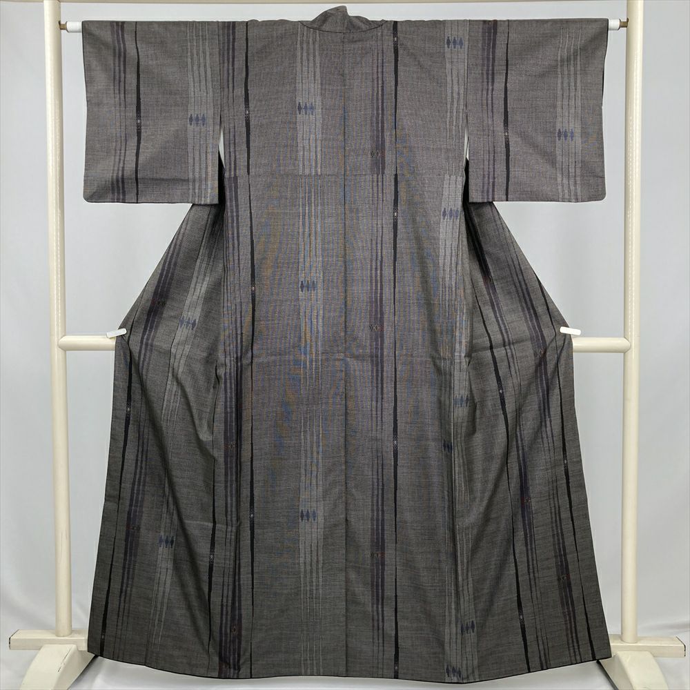 中古） 大島紬 焦げ茶 カジュアル 抽象柄 袷 絹【身丈】150.5cm【裄丈