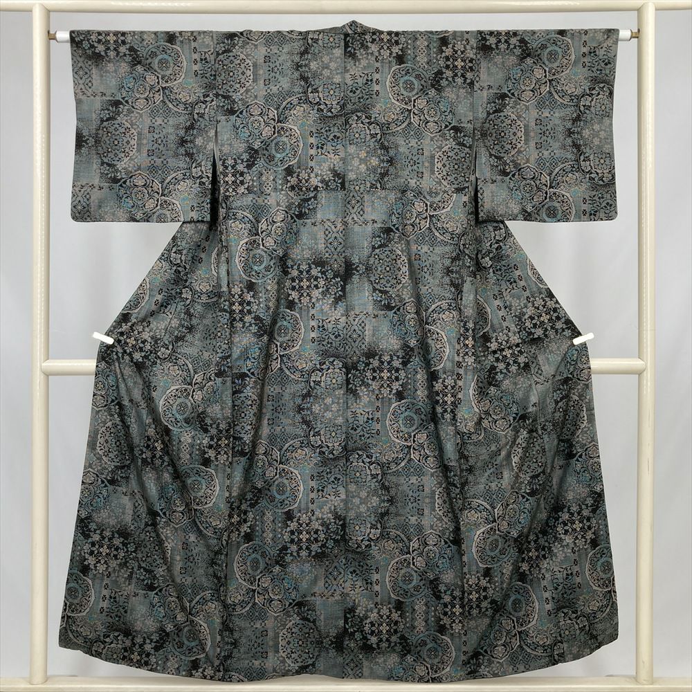 中古） 大島紬 焦げ茶 カジュアル 抽象柄 袷 絹【身丈】150.5cm【裄丈