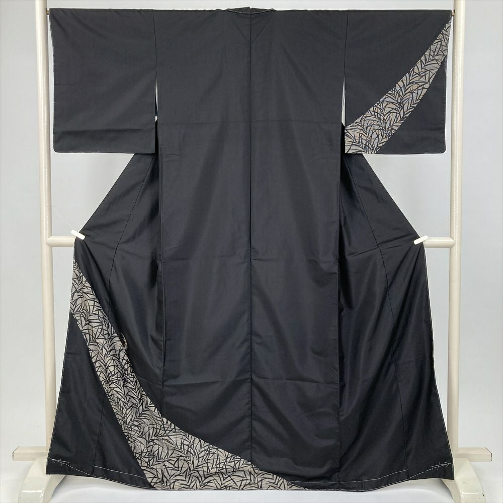 豪華　黒総絞り　訪問着　長身様　裄67.5肩身丈168 新品同様　フォーマル 中古） 訪問着 黒 セミフォーマル 桜 袷 絹 【身丈】152cm【裄丈】67cm