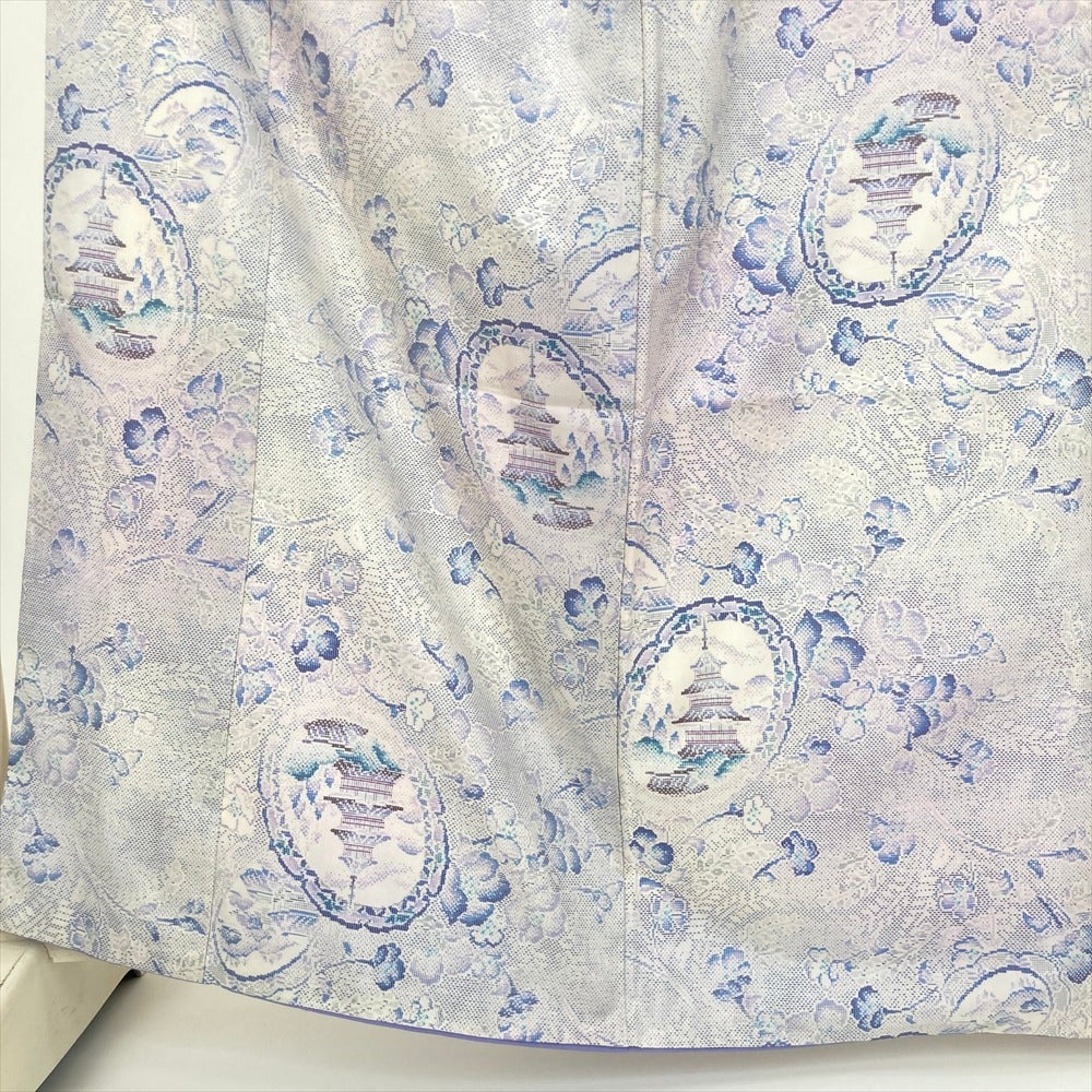 中古） 大島紬 白 カジュアル 寺 花文様 袷 絹 【身丈】157cm【裄丈】66cm