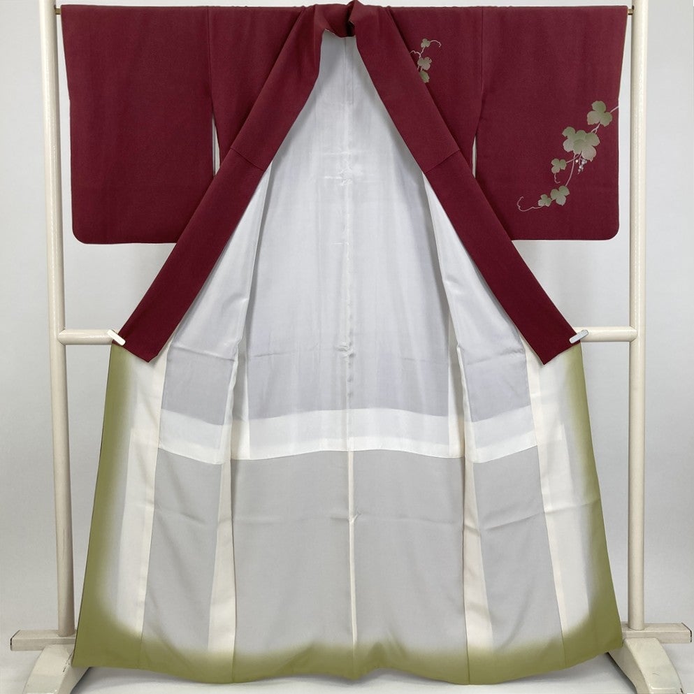 中古） 訪問着 赤紫 臙脂 セミフォーマル 葡萄唐草 ぼかし 袷 絹