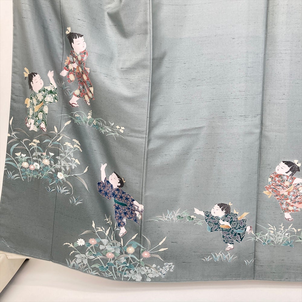 中古) 紬訪問着 グレー 灰緑 フォーマル セミフォーマル 童人形 草花 中古) 紬訪問着 グレー 灰緑 フォーマル セミフォーマル 童人形 草花