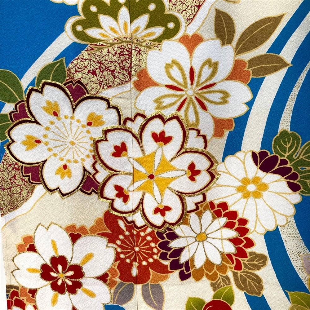 振袖 袷 正絹 蝶・菊文様 水流文様 青海波 金駒刺繍 金箔・銀箔 昭和レトロ 中古）振袖 青 フォーマル 金彩 金駒刺繍 竹 笹 疋田 宝尽くし 袷 M