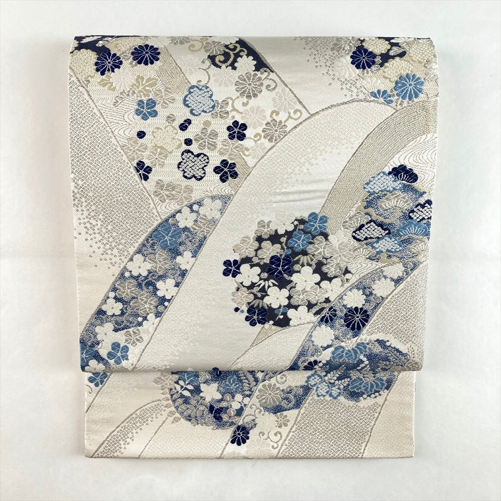 中古）袋帯 白 セミフォーマル 六通 織り 波 四季花 鹿の子 藍染 絹