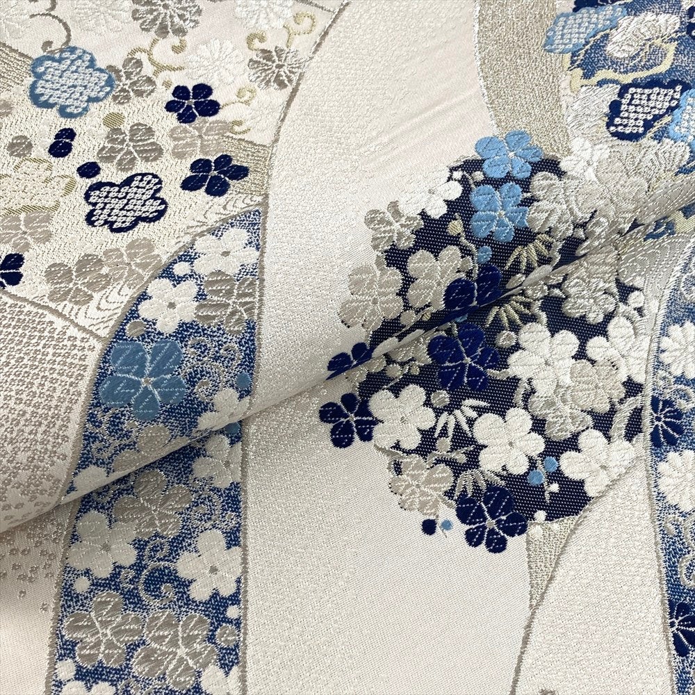 中古）袋帯 白 セミフォーマル 六通 織り 波 四季花 鹿の子 藍染 絹
