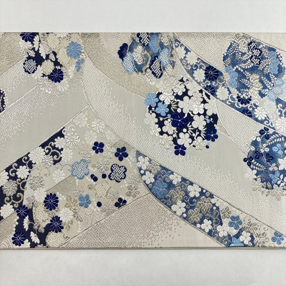 中古）袋帯 白 セミフォーマル 六通 織り 波 四季花 鹿の子 藍染 絹
