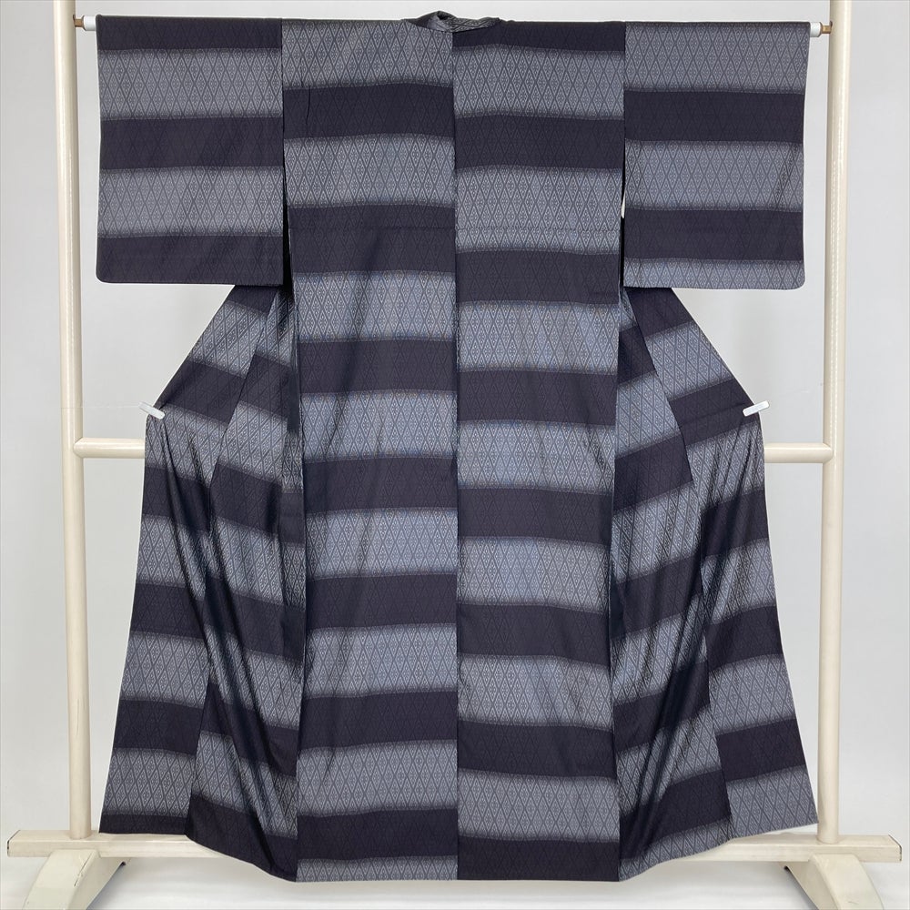 単衣の着物 中古・リサイクル | 着物・帯・和装小物の通販・買取なら